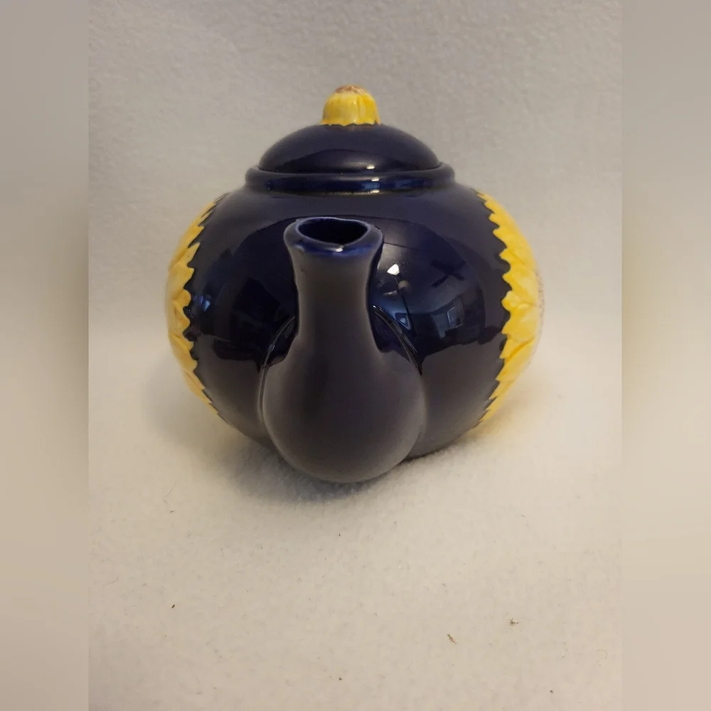 Teapot